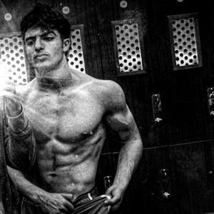 Meet your Posher, Emad